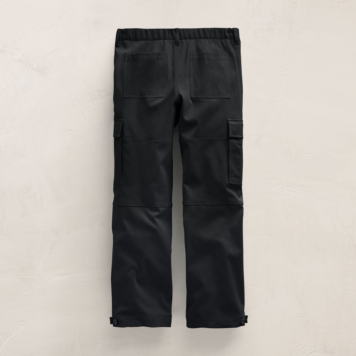 Cashmere Touch Cotton Cargo in Black | James Perse Los Angeles