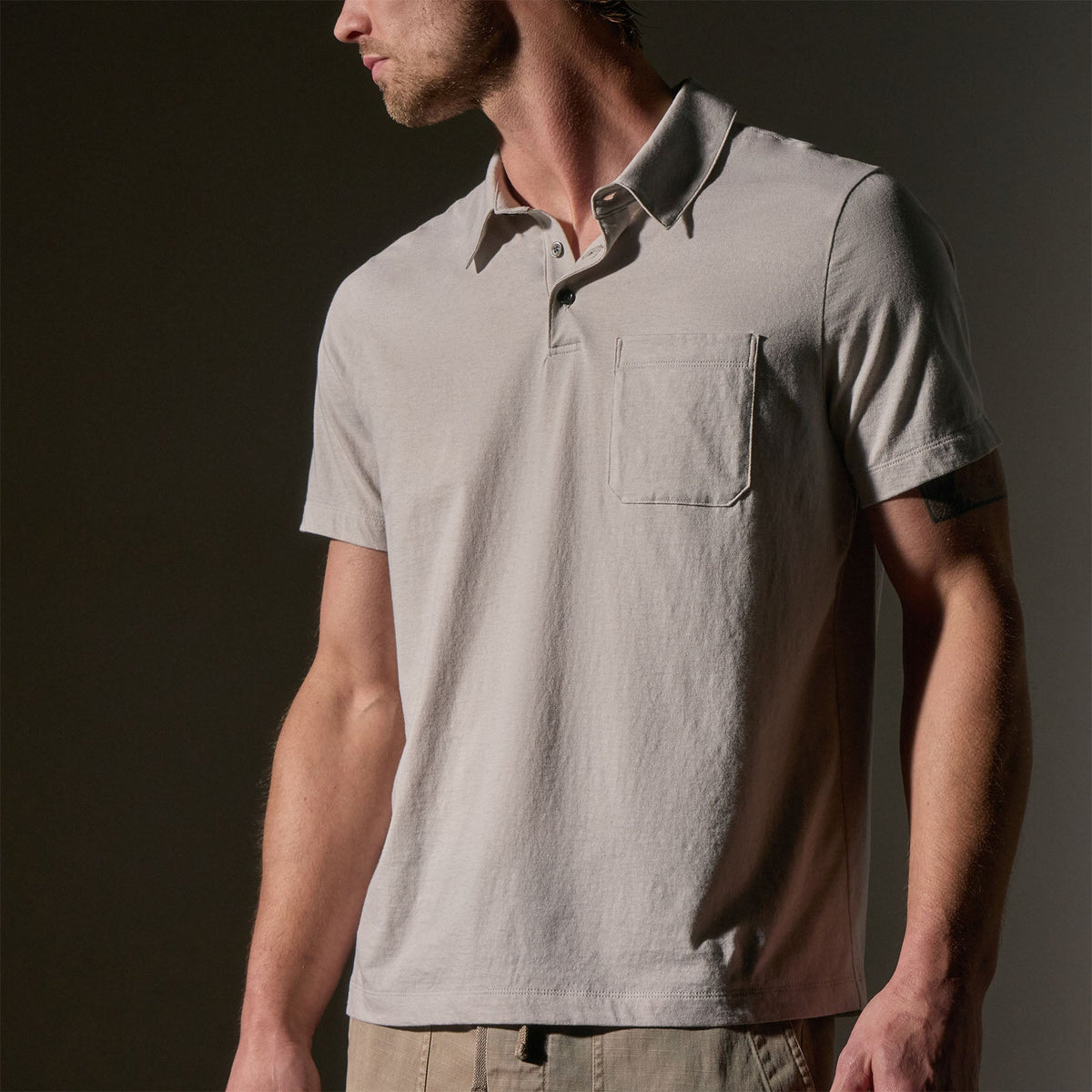 Cotton Linen Pocket Polo in Salt | James Perse Los Angeles