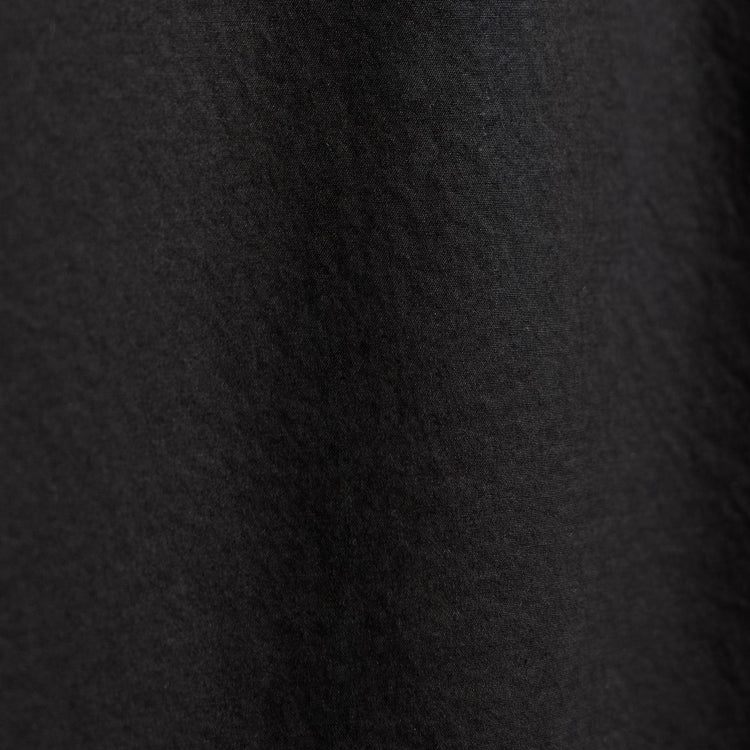 Stretch Poplin Shirt in Black | James Perse Los Angeles