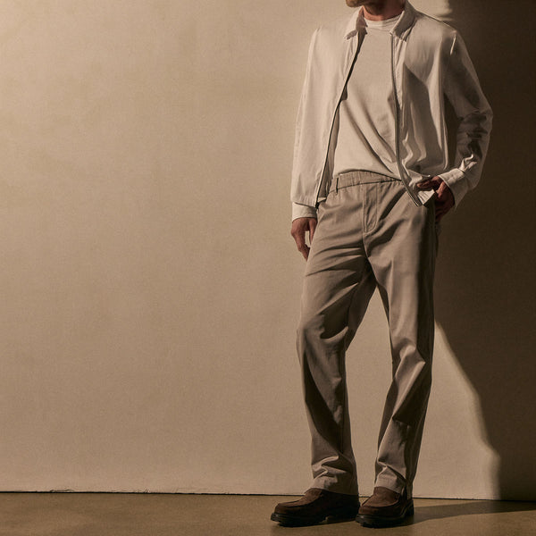 Stretch Micro Twl Golf Trouser in Concrete | James Perse Los Angeles
