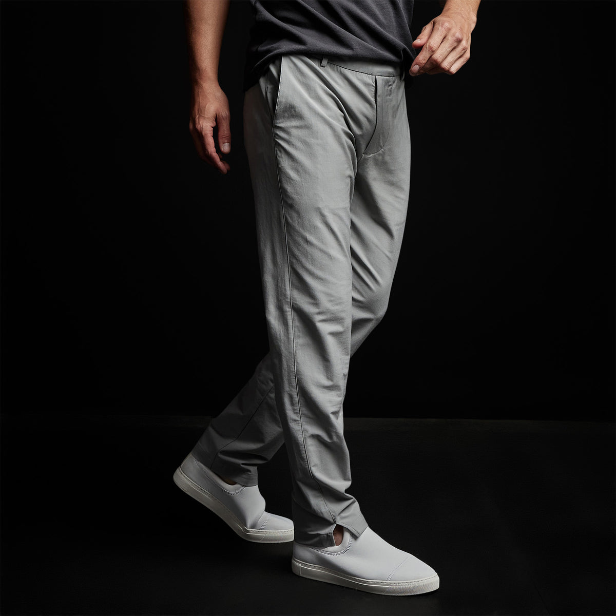Golf Trouser in Dove | James Perse Los Angeles