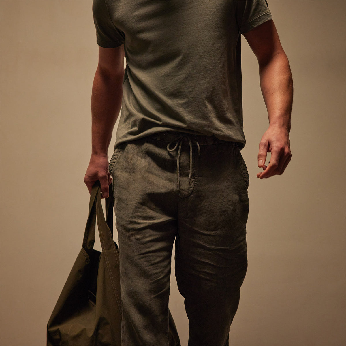 Relaxed Linen Pant in Palm Pigment | James Perse Los Angeles