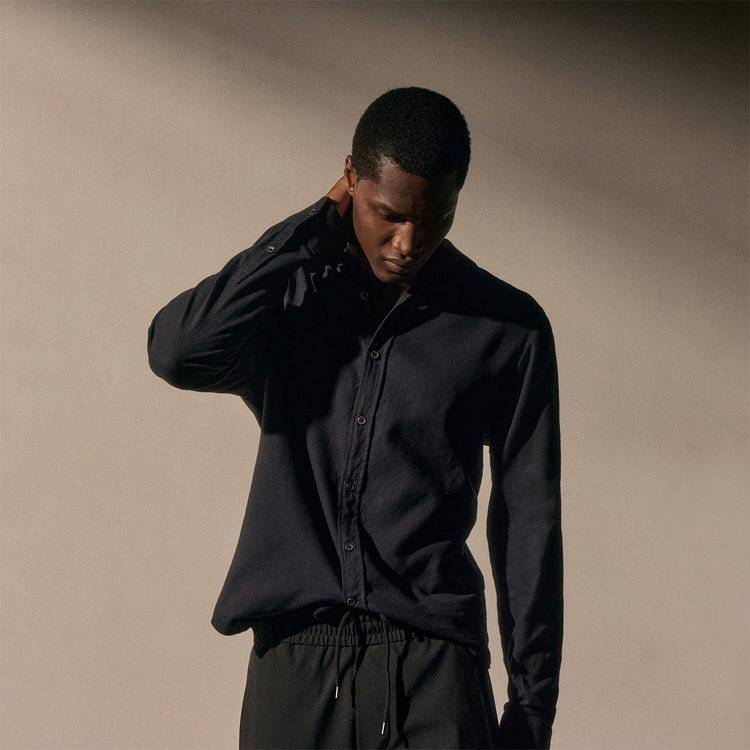 Cotton Flannel Shirting in Blue Black | James Perse Los Angeles