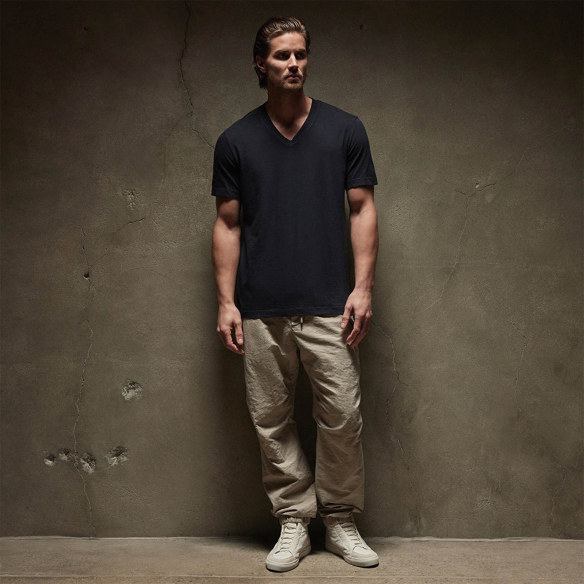 Short Sleeve V Neck in Deep | James Perse Los Angeles