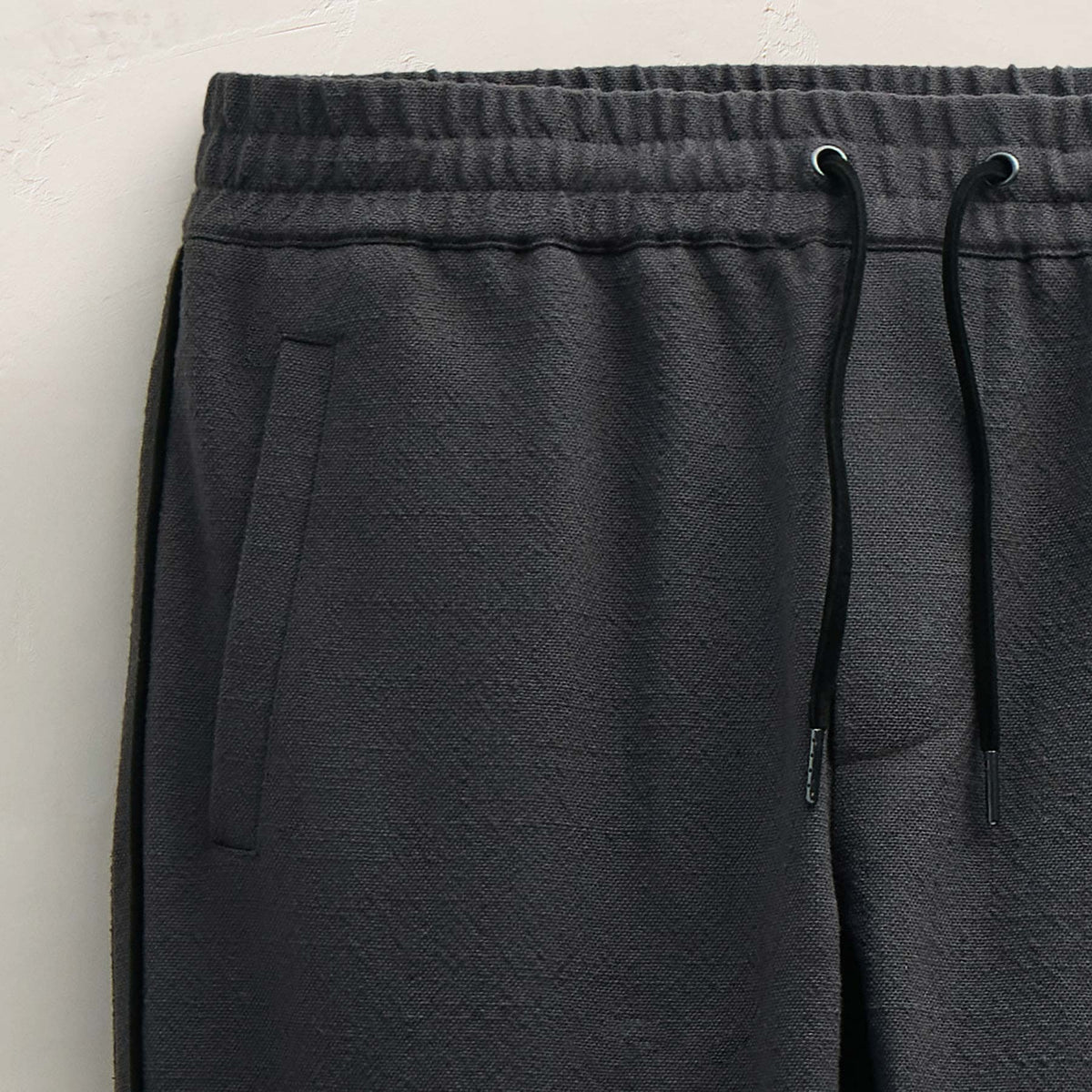 Suede Trimmed Track Pant in Charcoal/Black | James Perse Los Angeles