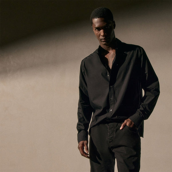 Poplin Collarless Shirt in Black | James Perse Los Angeles