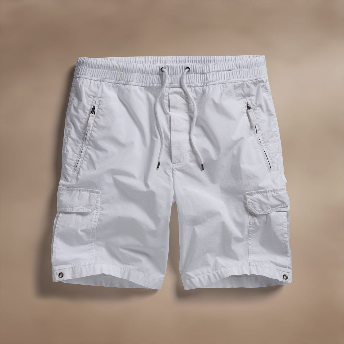 Parachute Poplin Cargo Short in White | James Perse Los Angeles
