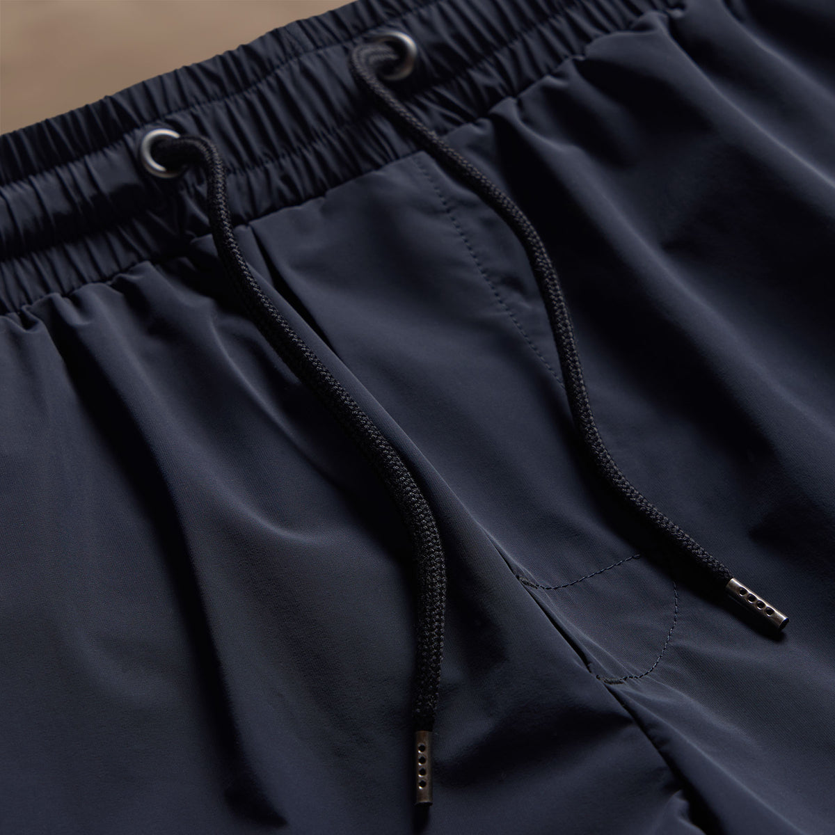 Technical Stretch Nylon Split Hem Boardshort in Navy | James Perse Los Angeles