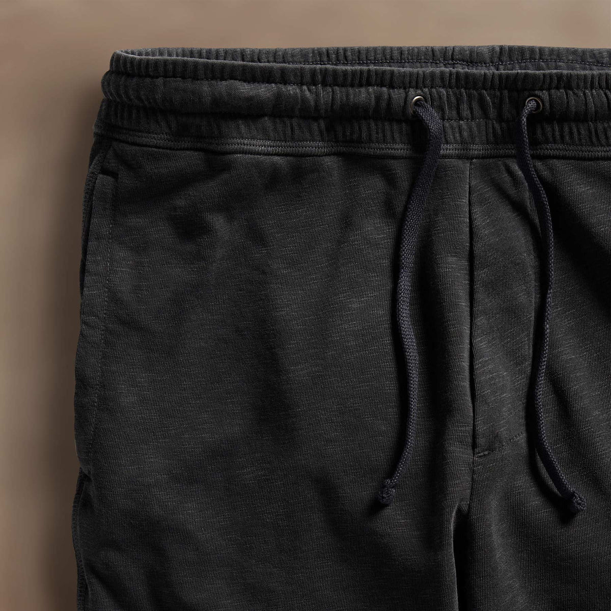 Vintage French Terry Sweatpant in Carbon Pigment | James Perse Los Angeles
