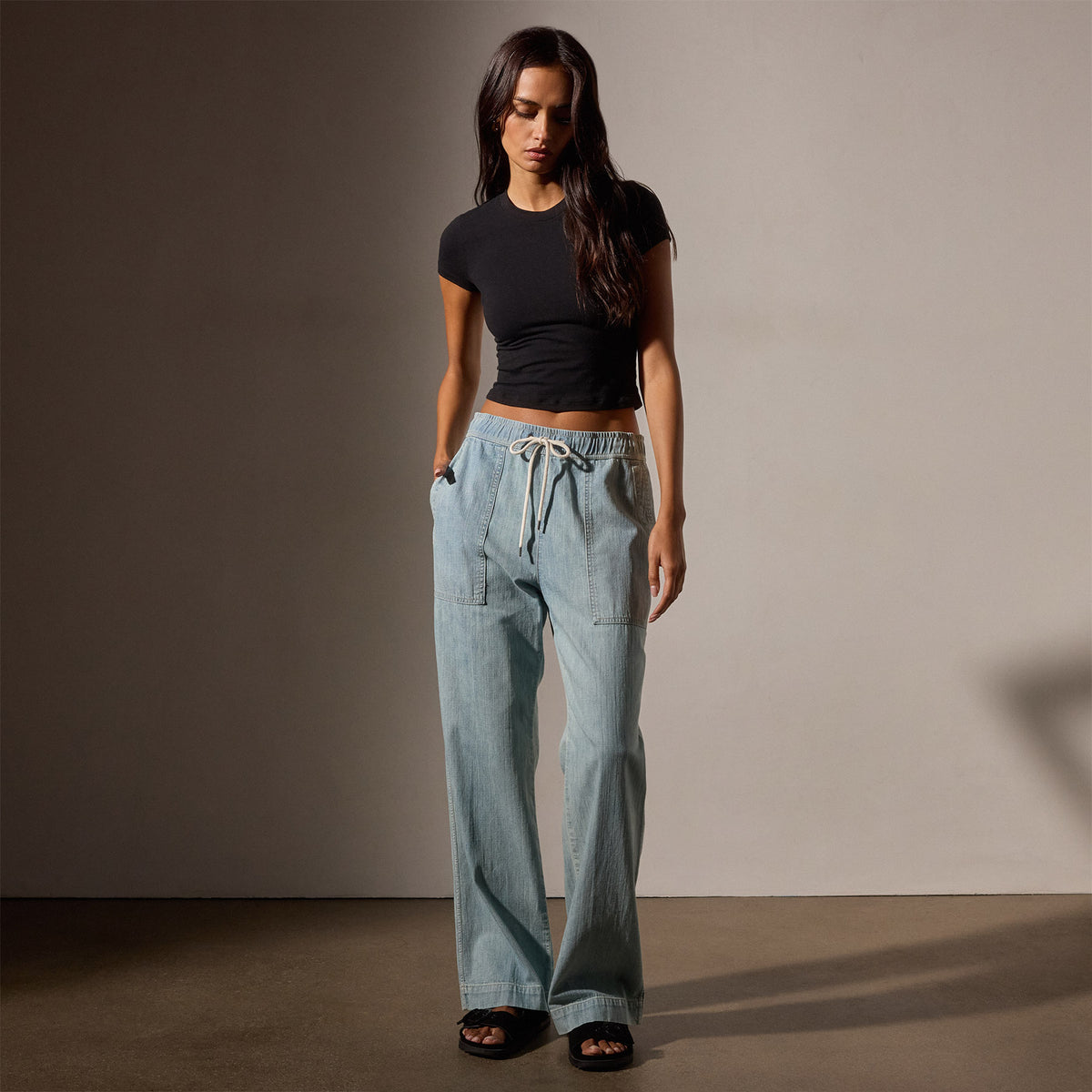 Wide Leg Pull On Denim Pant in Bleach Wash | James Perse Los Angeles