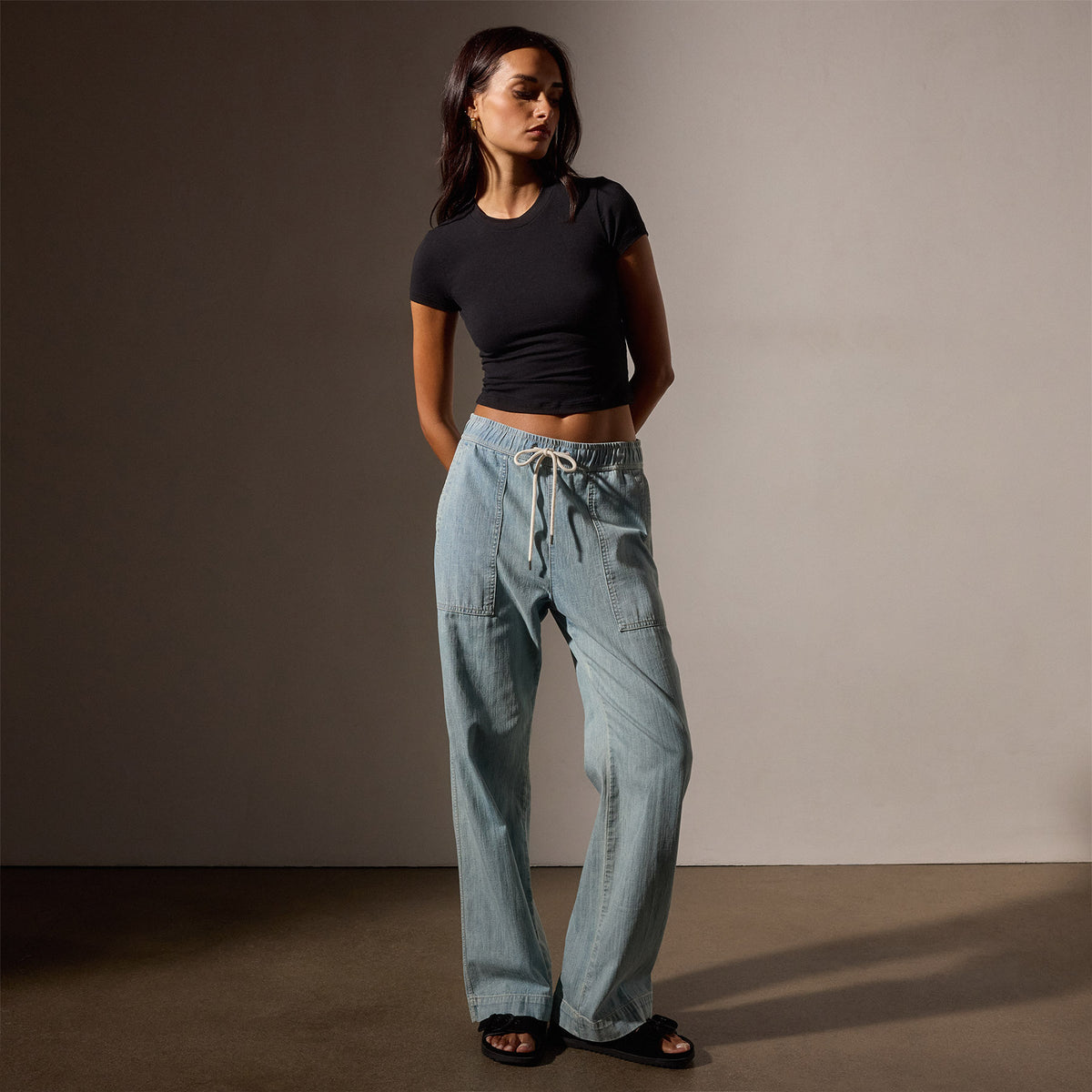 Wide Leg Pull On Denim Pant in Bleach Wash | James Perse Los Angeles
