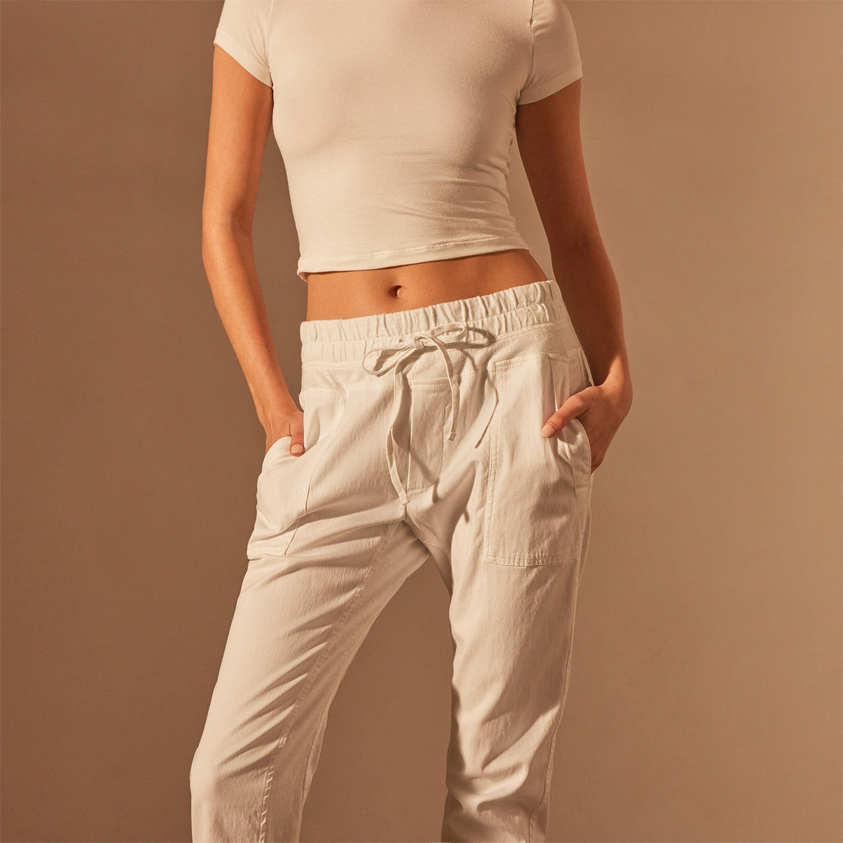 Mixed Media Pant in White | James Perse Los Angeles