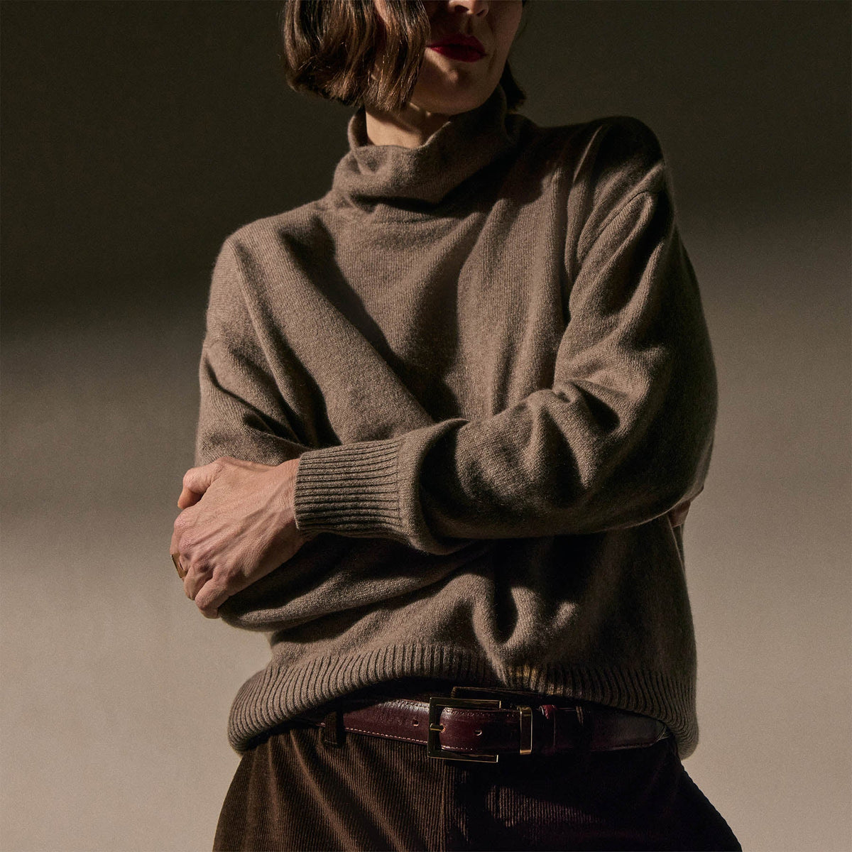 Spun Cashmere Funnel Neck in Warm Brown | James Perse Los Angeles