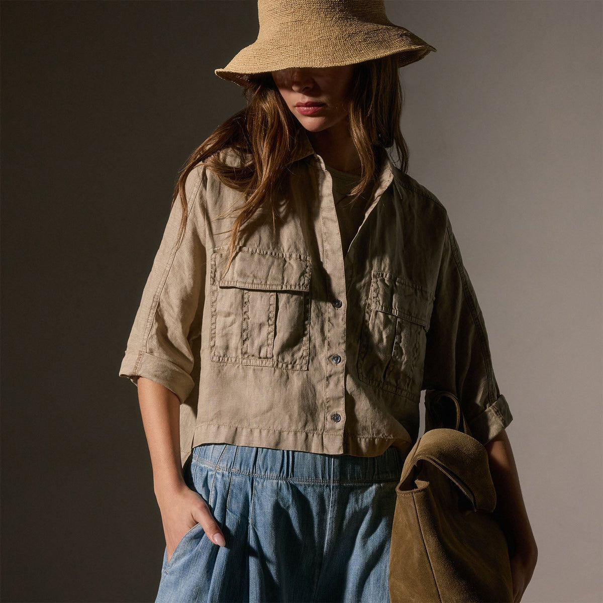 Pocket Cropped Shirt in Overcast Pigment | James Perse Los Angeles