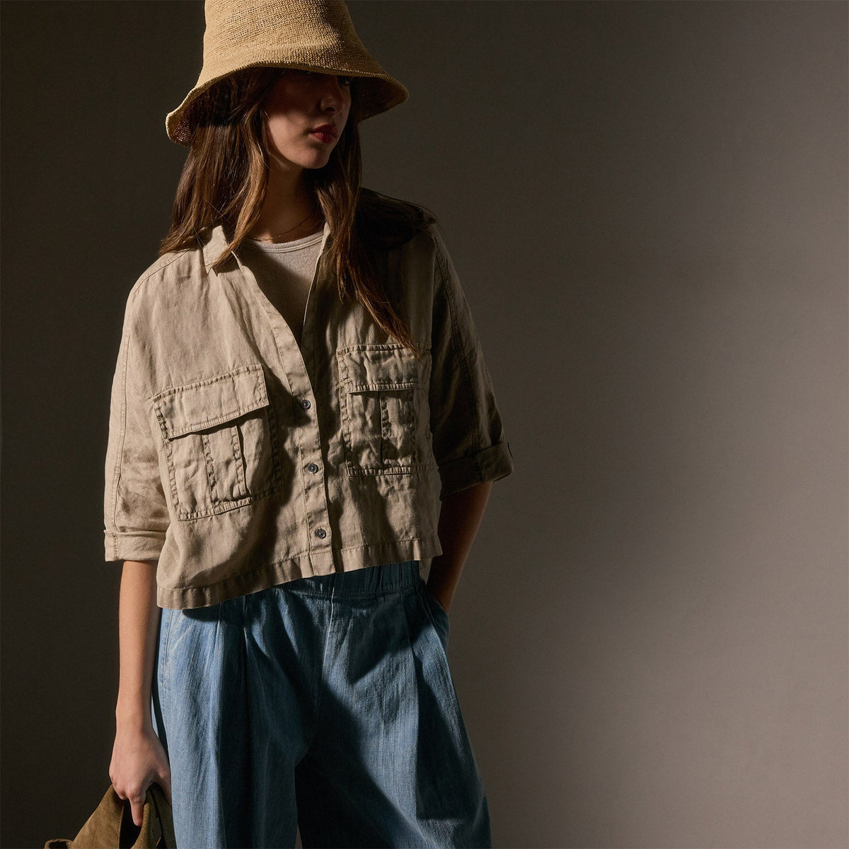 Pocket Cropped Shirt in Overcast Pigment | James Perse Los Angeles