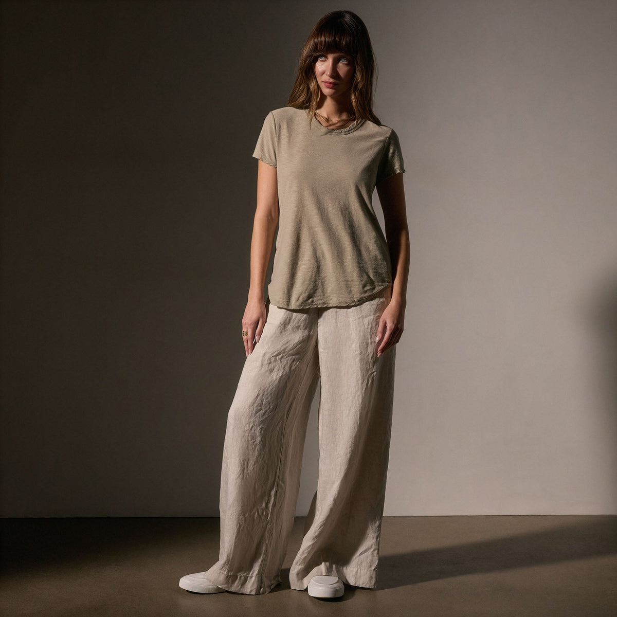 Sheer Slub Crew Neck Tee in Overcast | James Perse Los Angeles