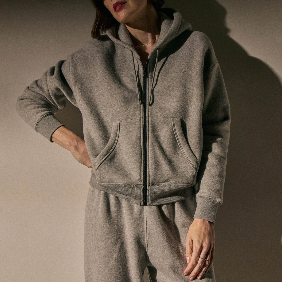 Vintage Cozy Zip Hoodie in Heather Grey | James Perse Los Angeles
