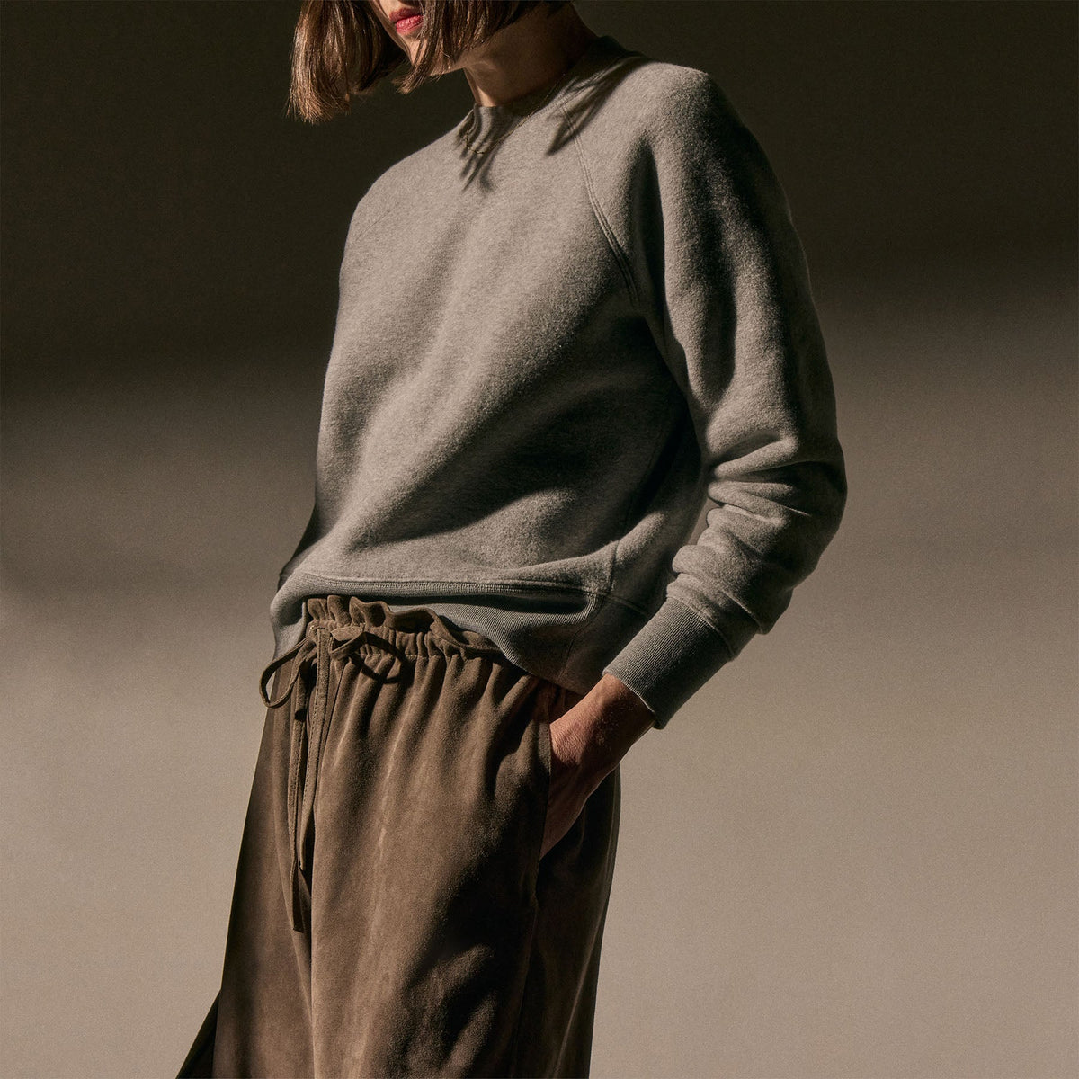 Vintage Cozy Crew in Heather Grey | James Perse Los Angeles