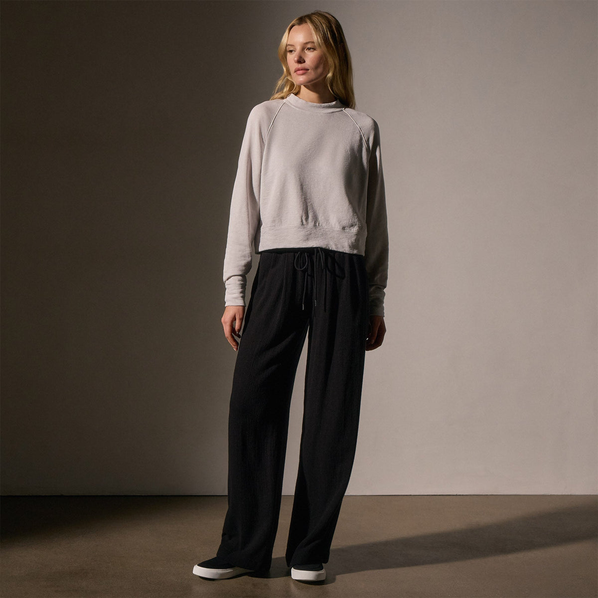 French Terry Cropped Mock Neck in Light Mist Pigment | James Perse Los Angeles