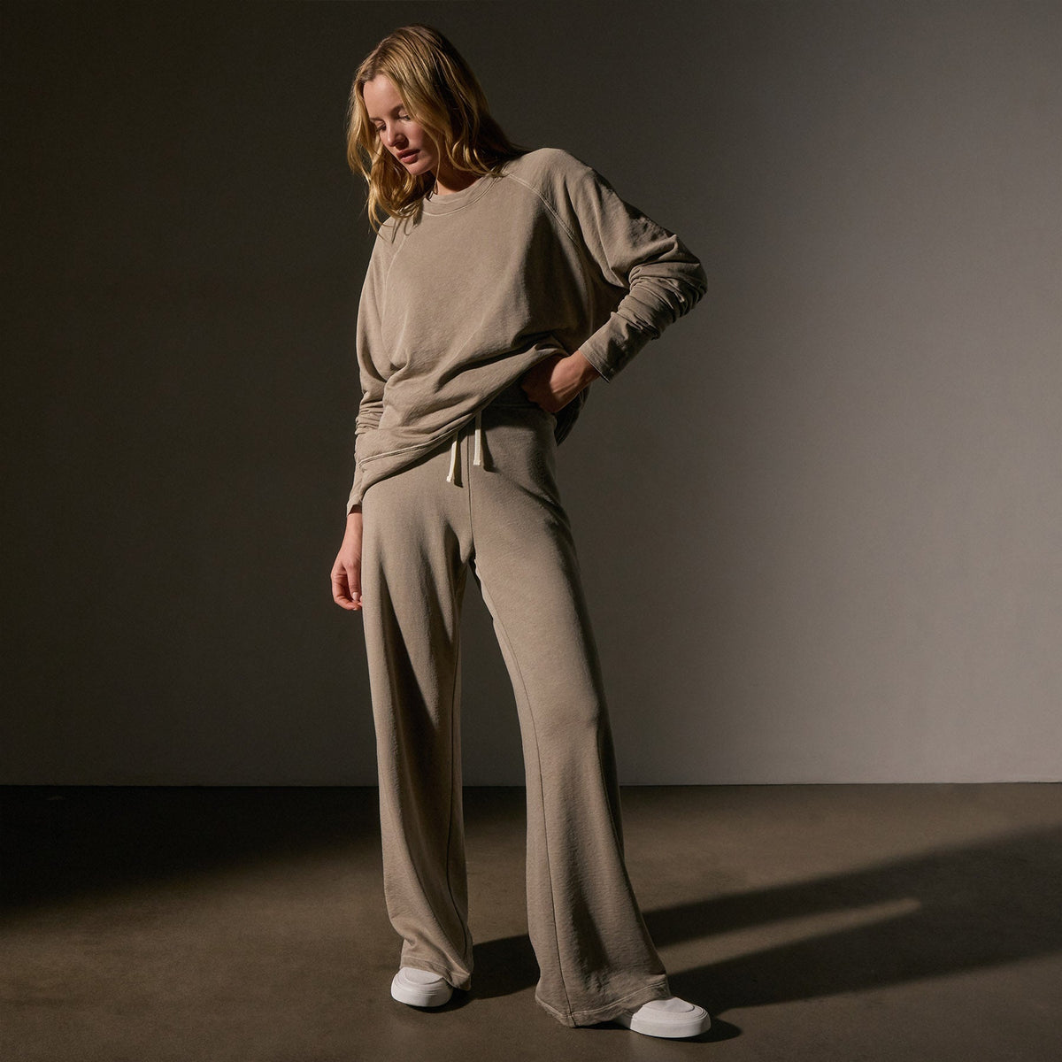 Vintage French Terry Relaxed Sweatshirt in Overcast Pigment | James Perse Los Angeles