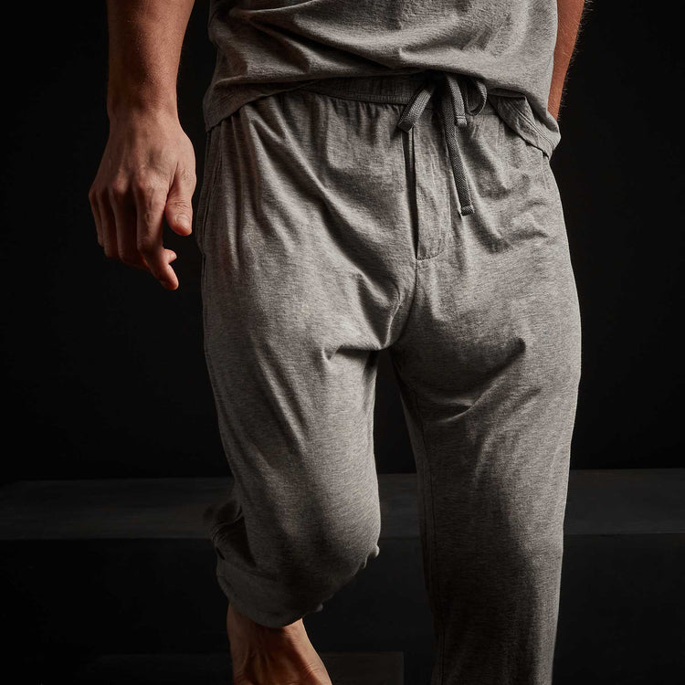 Luxe Lotus Jersey Tapered Lounge Pant - Heather Grey | James Perse Los Angeles