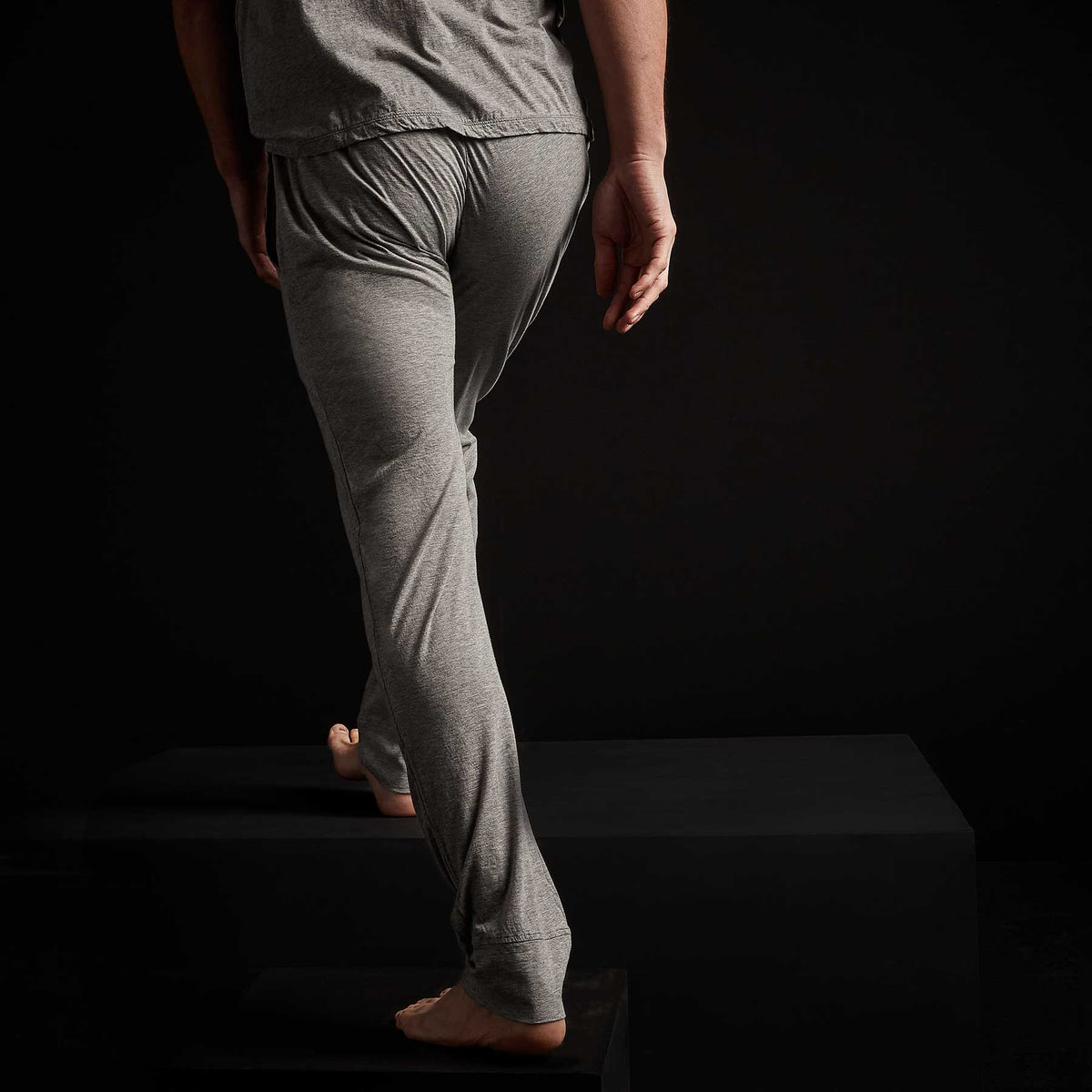 Luxe Lotus Jersey Tapered Lounge Pant - Heather Grey | James Perse Los Angeles