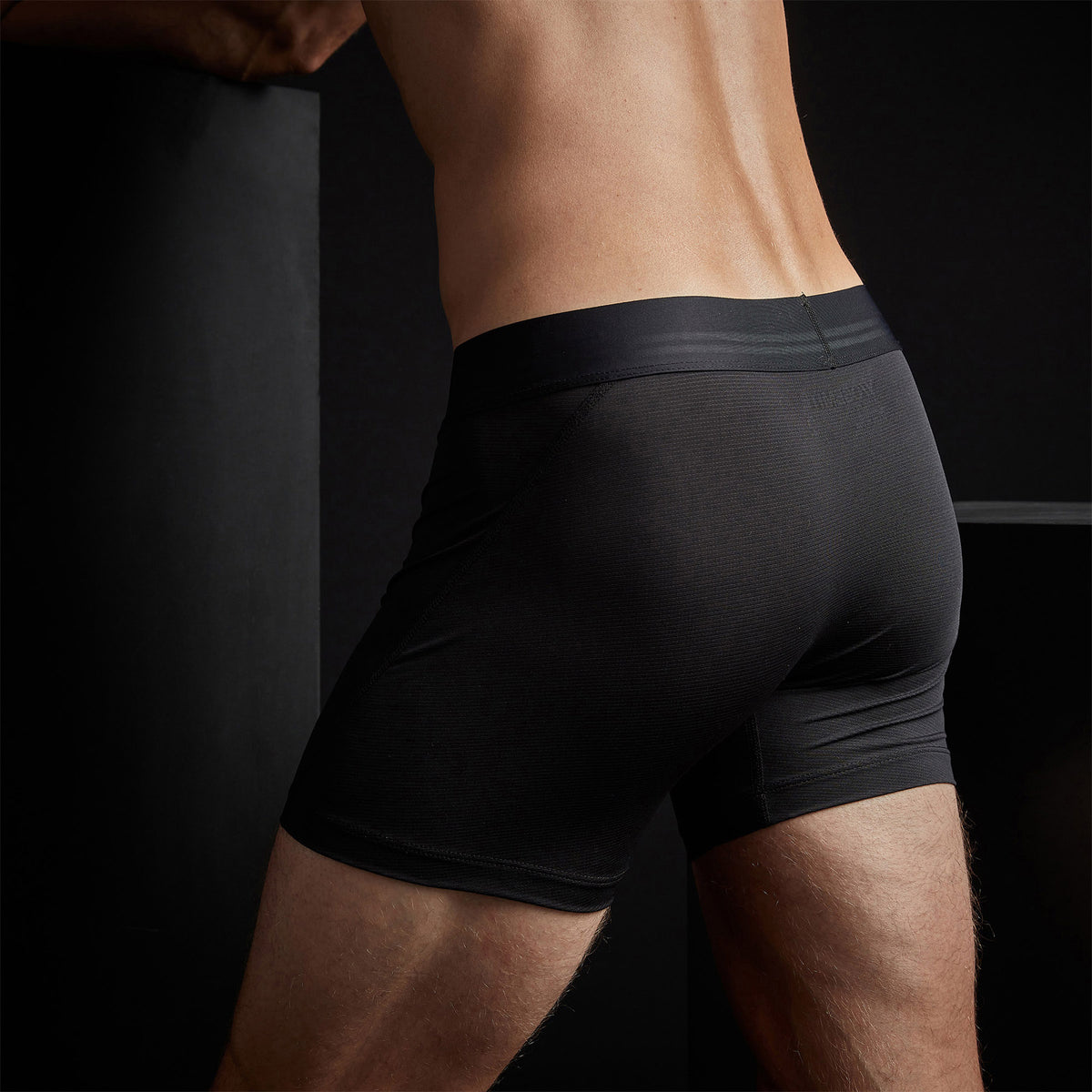 Y/OSEMITE Performance Sport Boxer Short In Black | James Perse Los Angeles