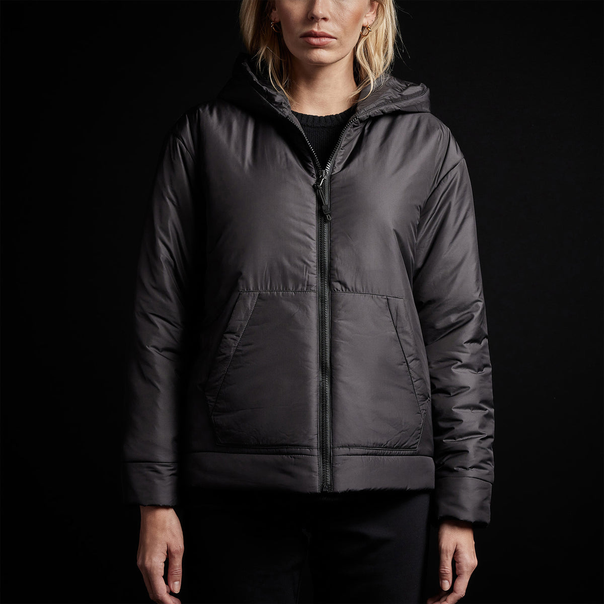Insulated Zip Front Hoody in Black | James Perse Los Angeles