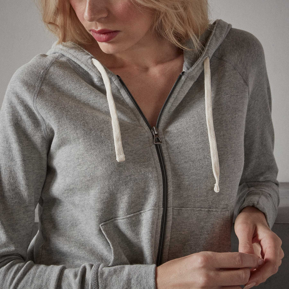 Vintage French Terry Zip Up Hoody - Heather Grey | James Perse Los Angeles