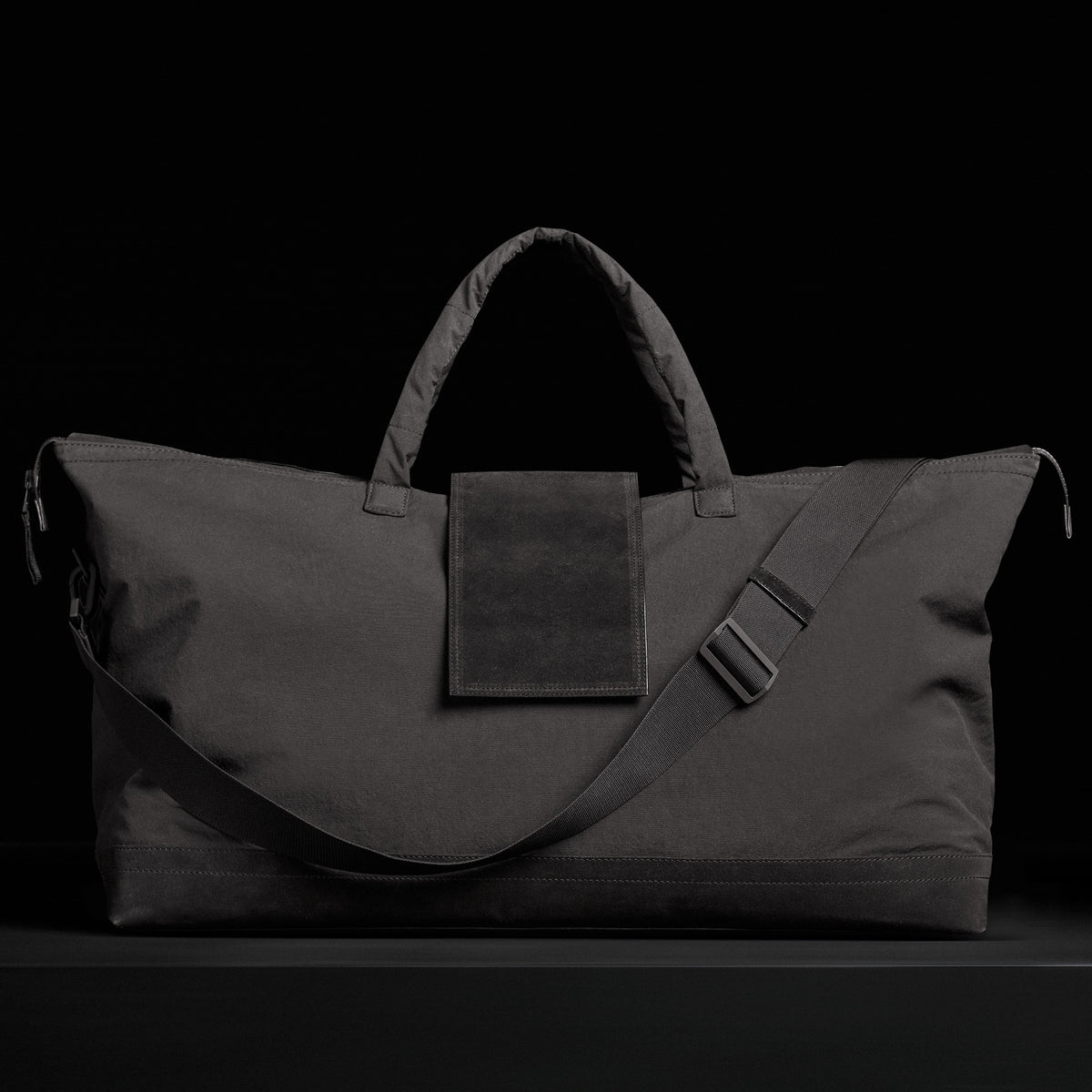 LA Large Duffel in Black | James Perse Los Angeles