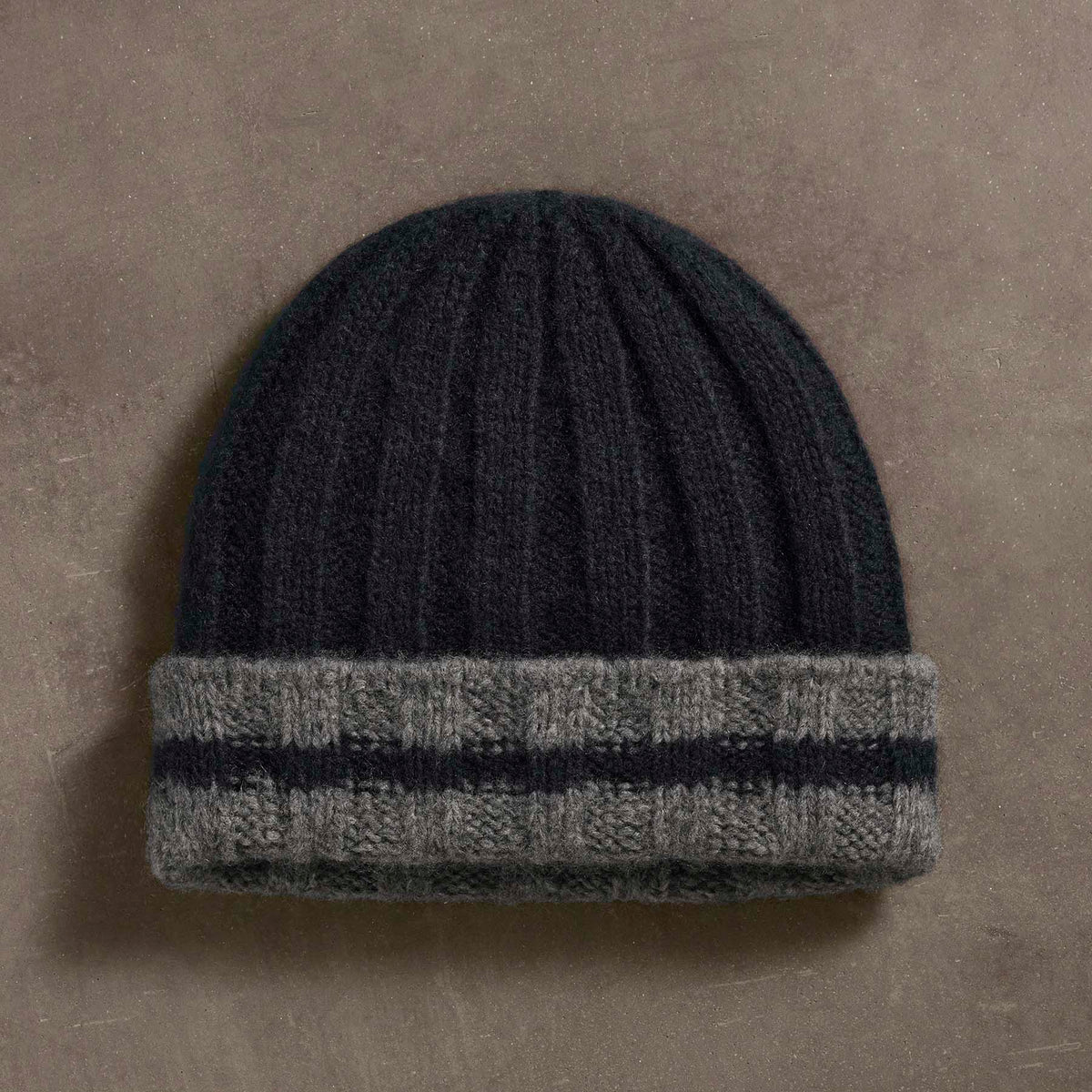 Cashmere Stripe Rib Beanie  in True Black/Thunder | James Perse Los Angeles