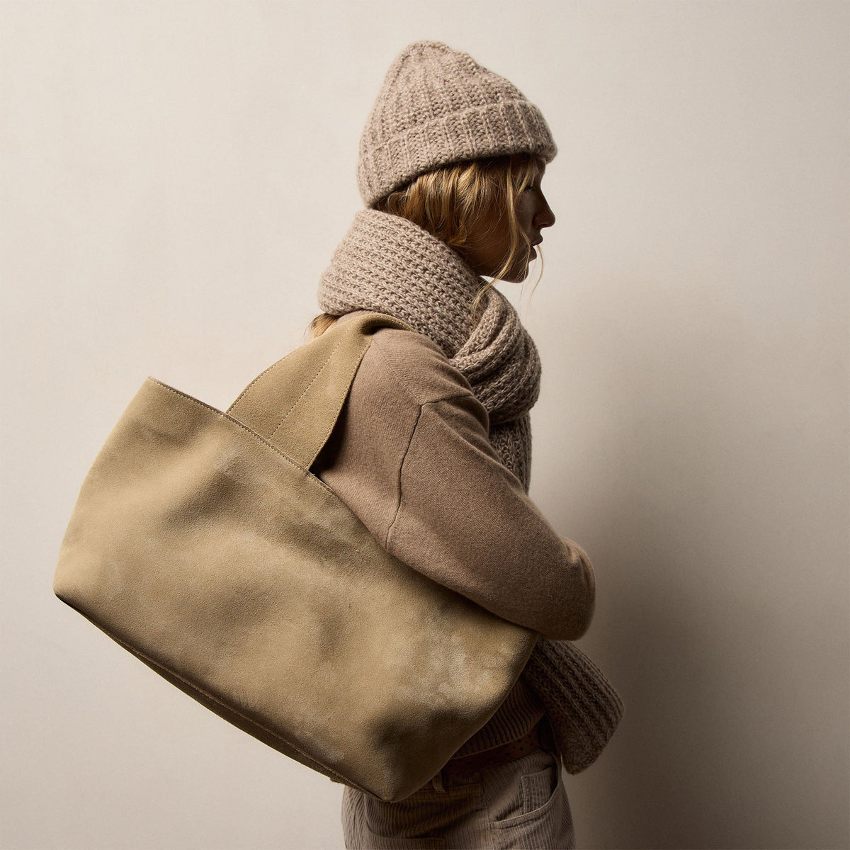 Suede Tote Bag - Sand