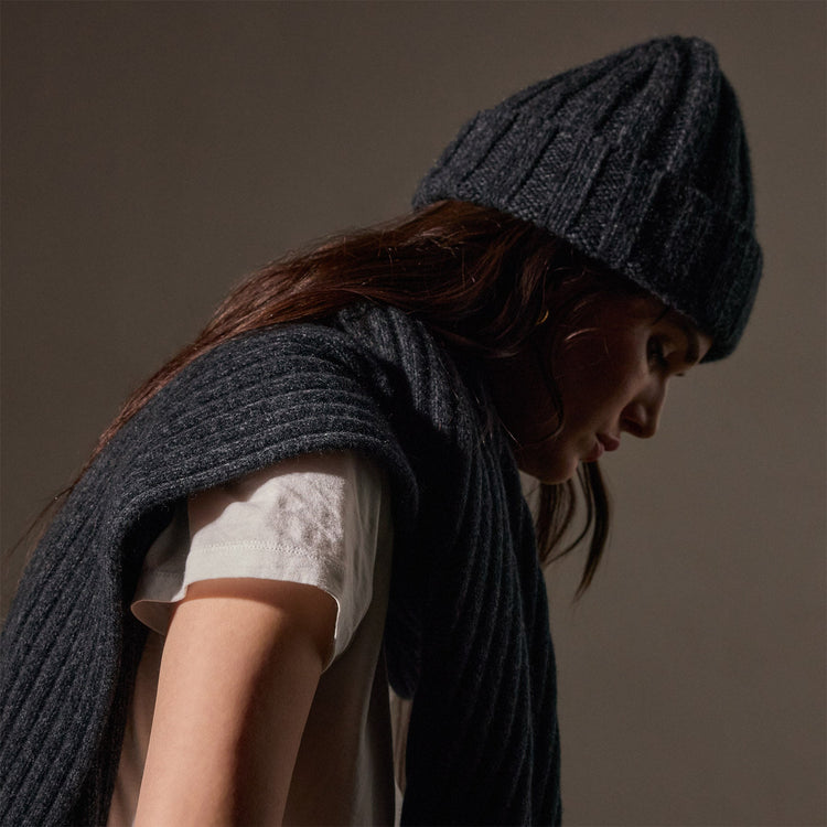 Recycled Cashmere Marled Scarves  in Charcoal Marl | James Perse Los Angeles