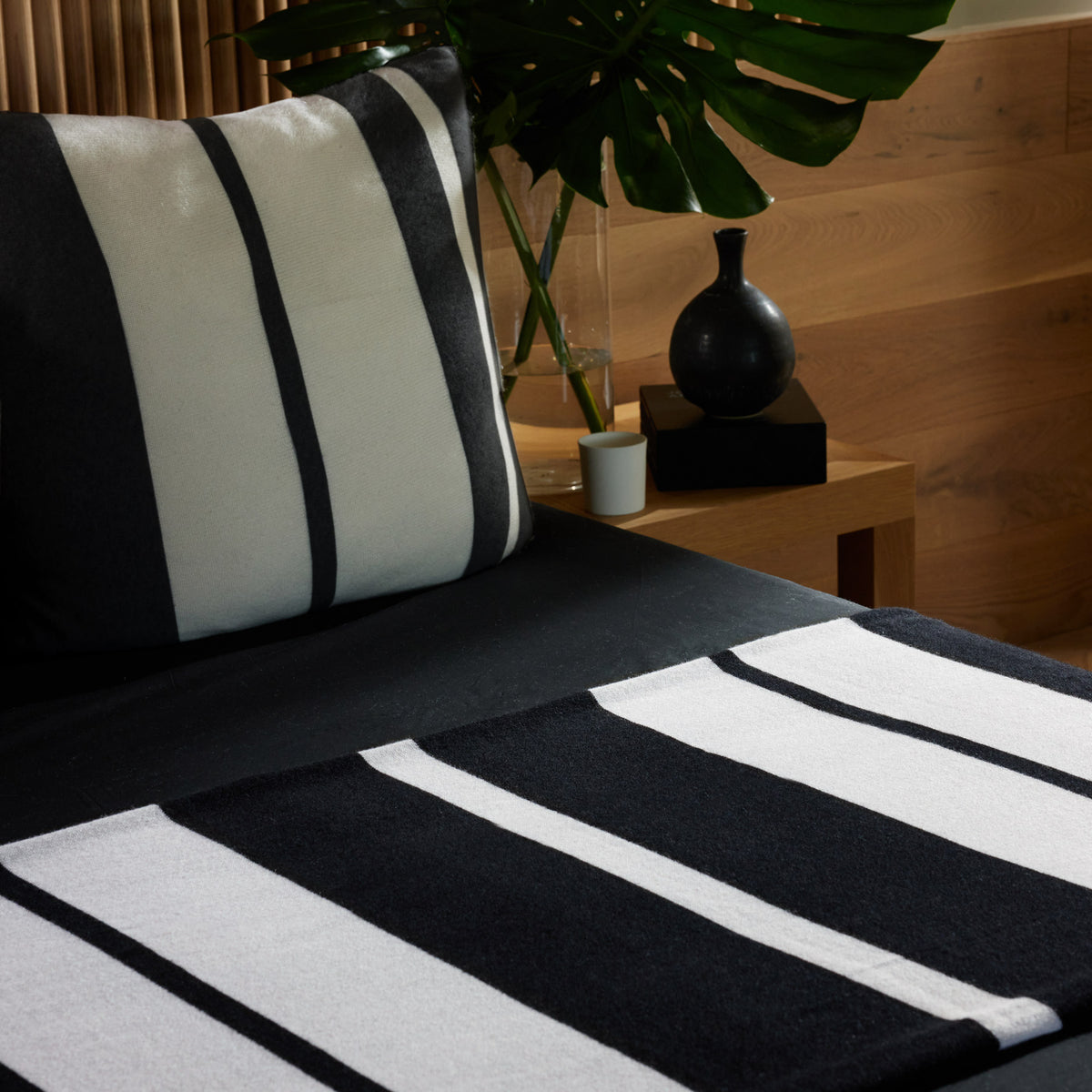 Cashmere Stripe Knit Blanket in Black/White | James Perse Los Angeles