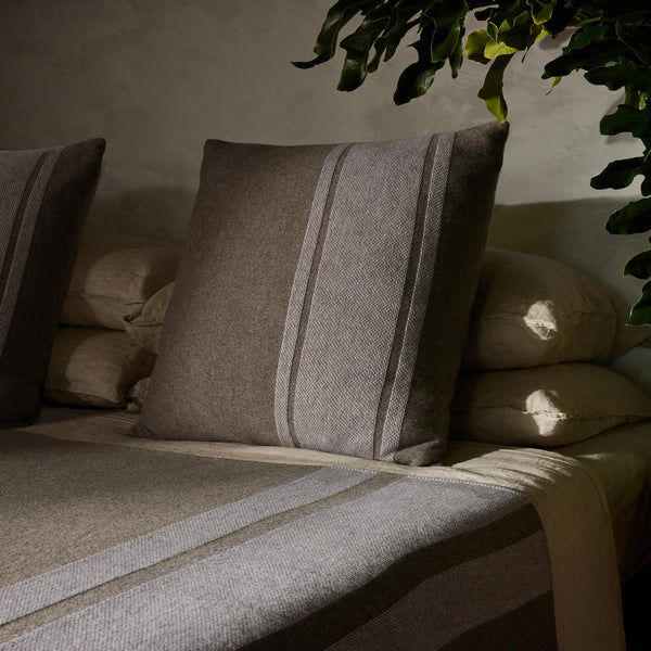 Baja Stripe Sham in Taupe Melange/Ivory | James Perse Los Angeles