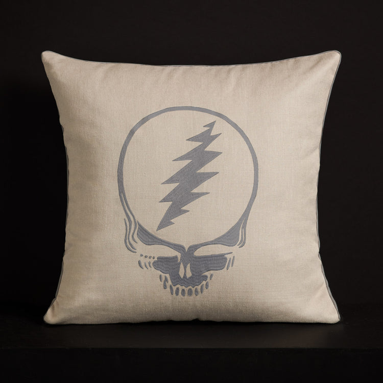 Grateful Dead Throw Pillow with Piping in Natural/Grey | James Perse Los Angeles