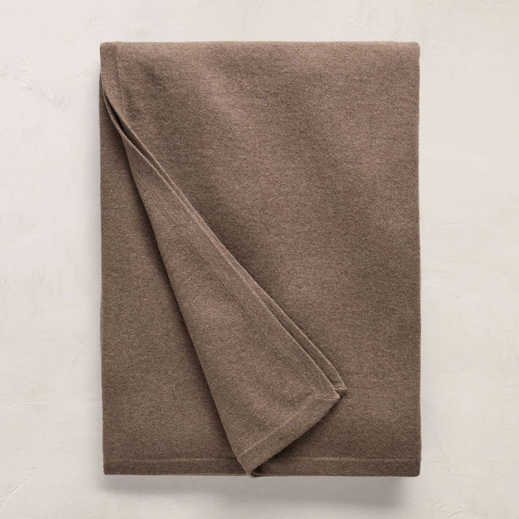Recycled Cashmere Blanket in Mid Brown | James Perse Los Angeles