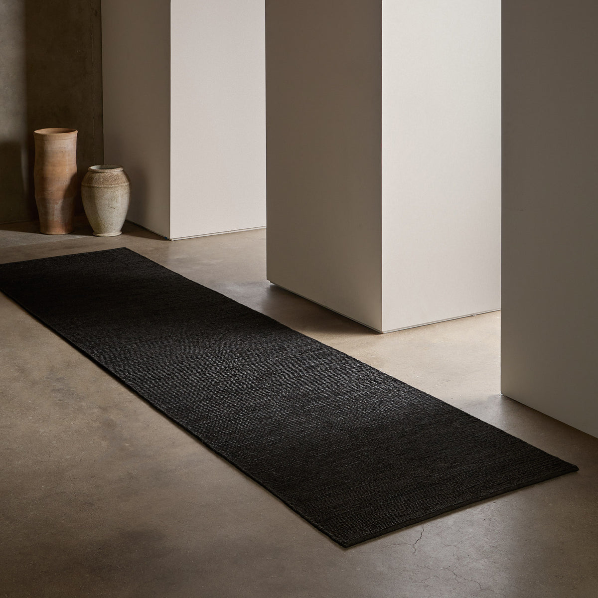 Jute Runner in Charcoal | James Perse Los Angeles