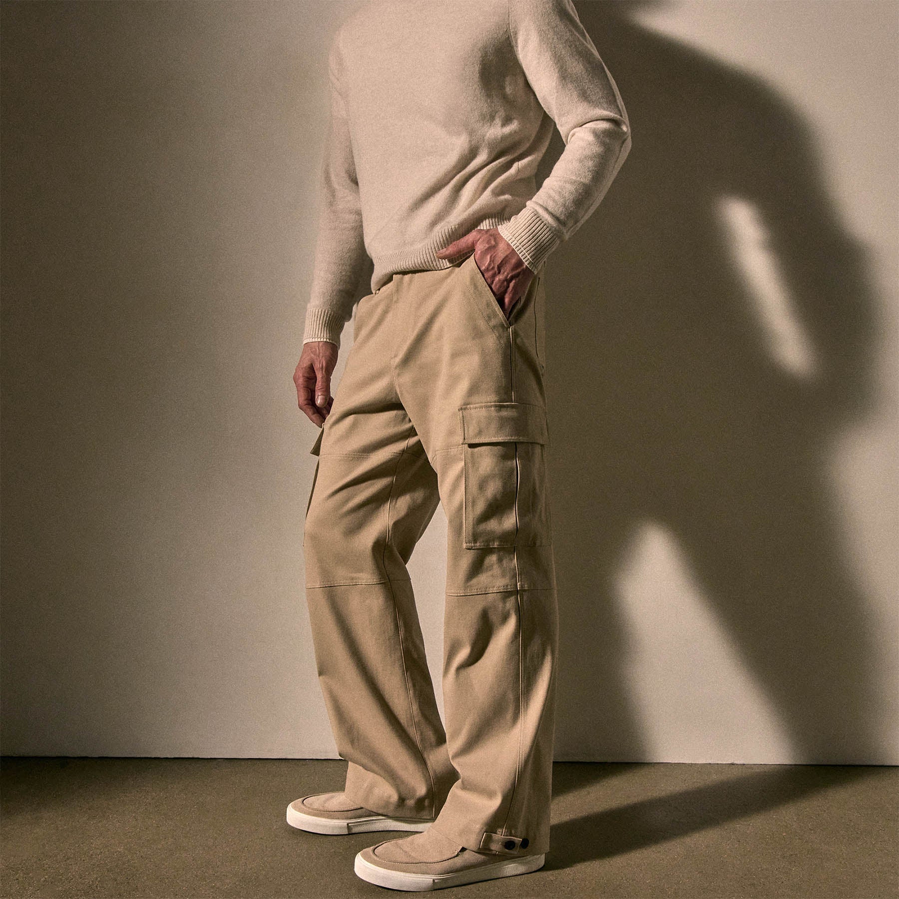 Cashmere Touch Cotton Cargo in Light Khaki | James Perse Los Angeles