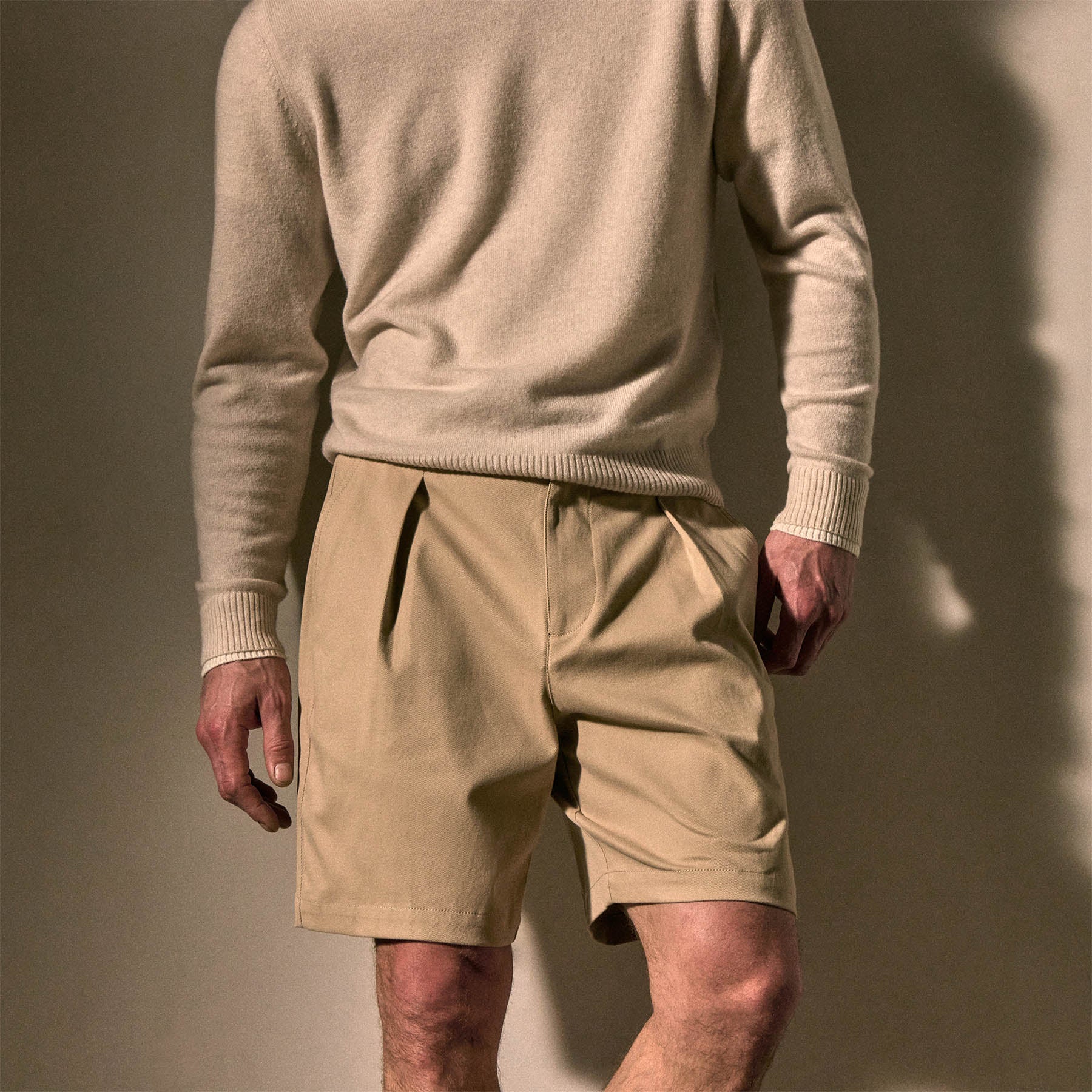 Oversized Pleated Shorts in Light Khaki | James Perse Los Angeles