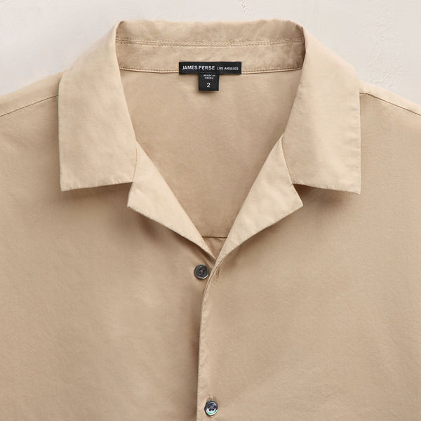Oversized Stretch Poplin Short Sleeve Shirt in Light Khaki | James Perse Los Angeles