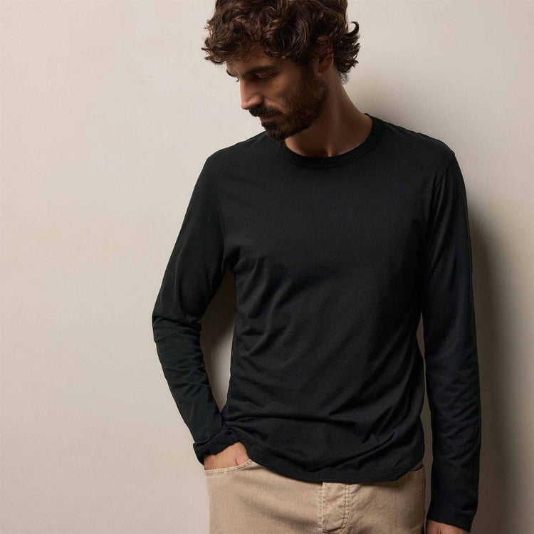 Luxe Lotus Jersey Crew in Black | James Perse Los Angeles