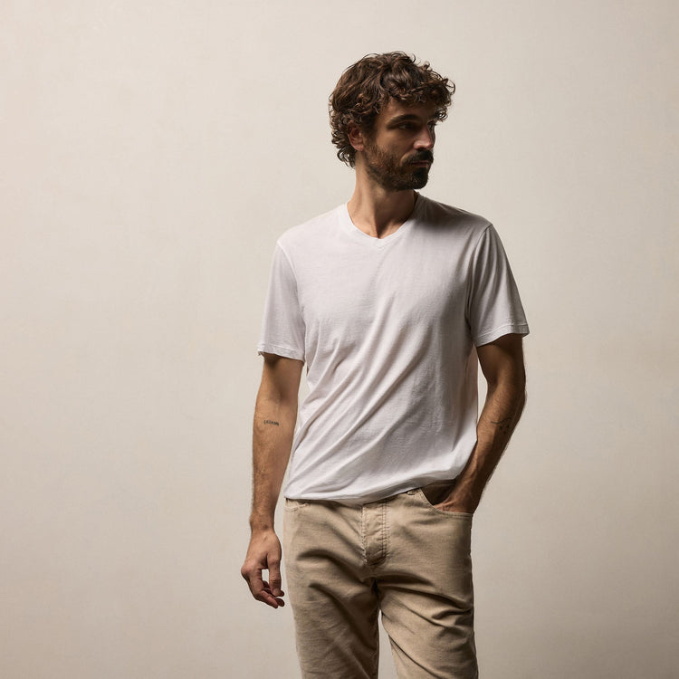 Luxe Lotus Jersey V Neck in White | James Perse Los Angeles