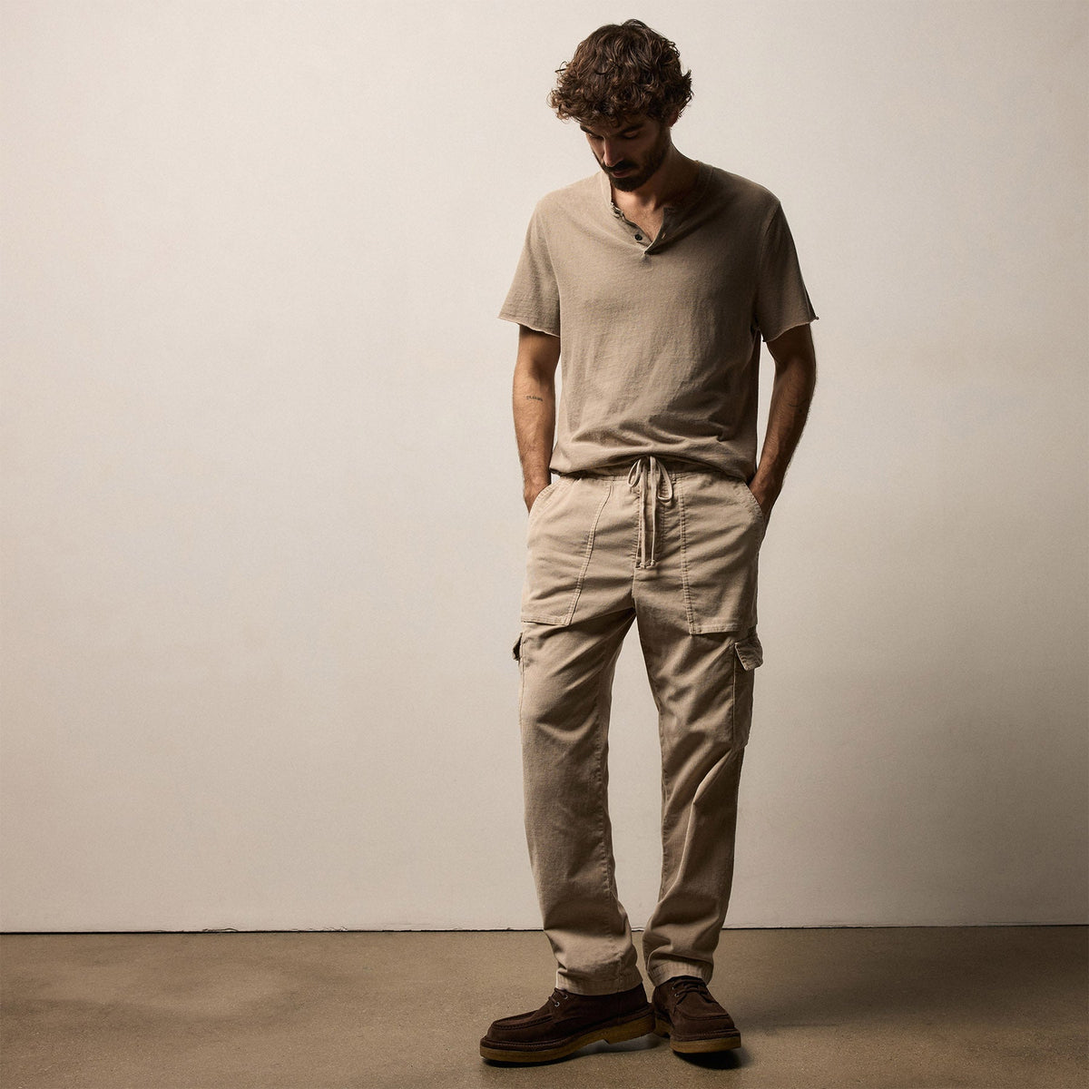 Cord Utility Pant in Stone Pigment | James Perse Los Angeles