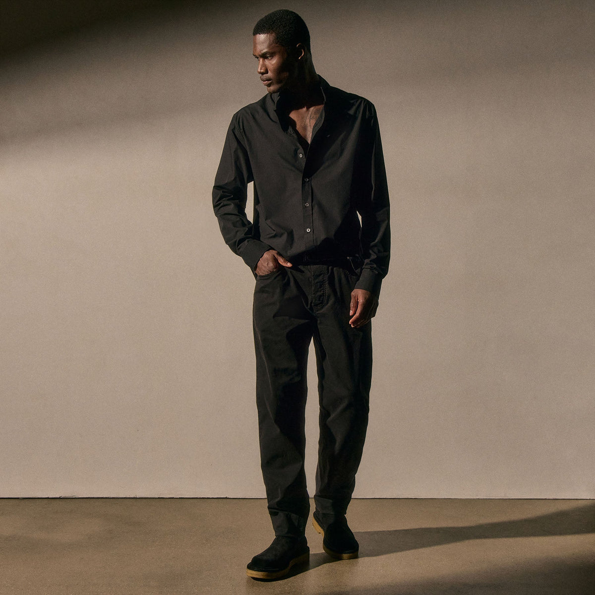 Brushed Twill 5 Pocket Pant in Black | James Perse Los Angeles