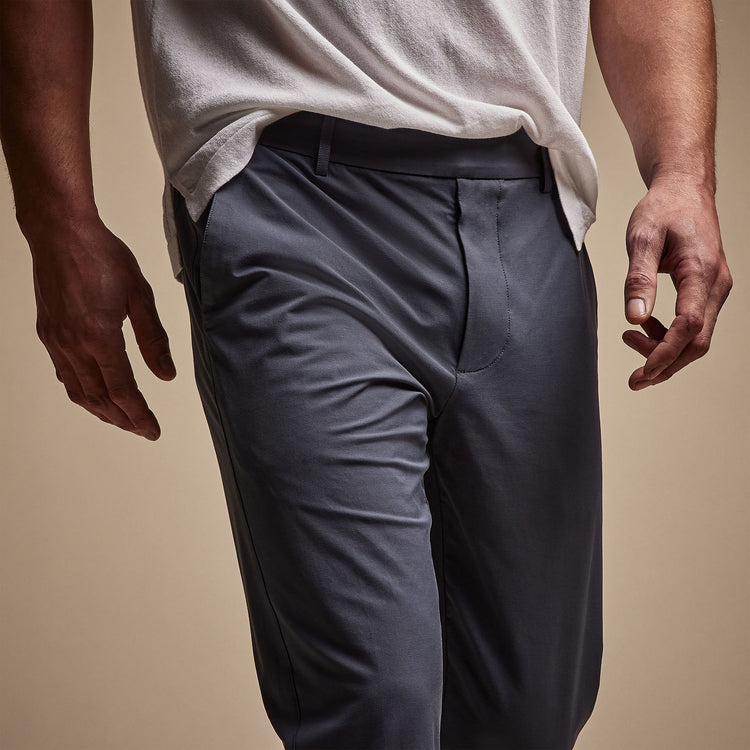 Performance Trouser in Maine | James Perse Los Angeles