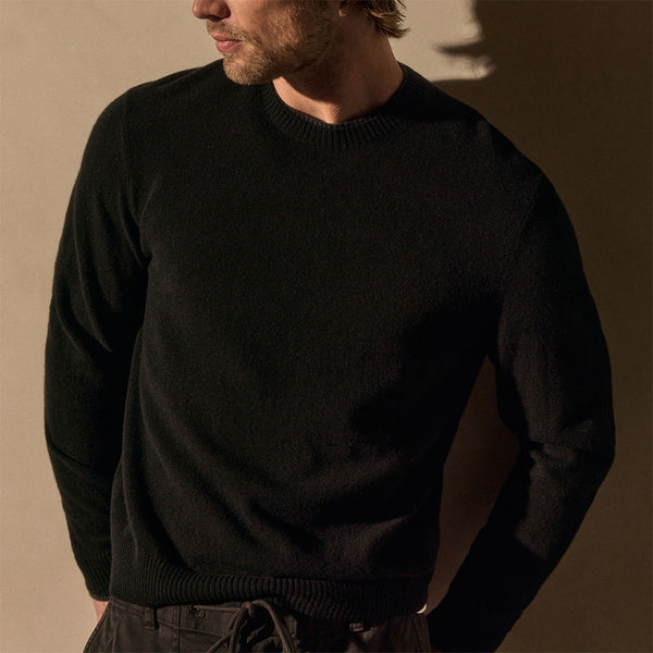 Italian Spun Cashmere Crew in Black/Anthracite | James Perse Los Angeles