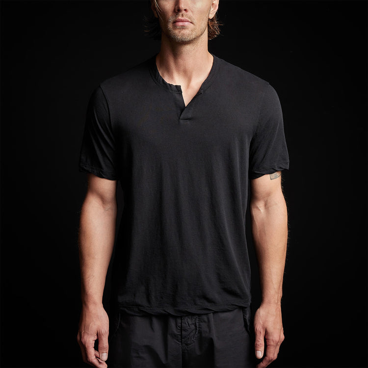 Oasis Linen Henley in Black | James Perse Los Angeles