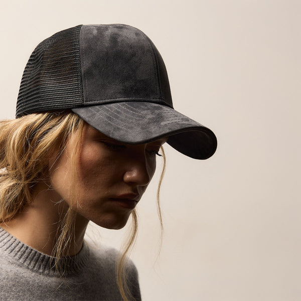 Men's Suede 6/Panel Trucker Hat In Smokey Grey | James Perse Los Angeles / Womens