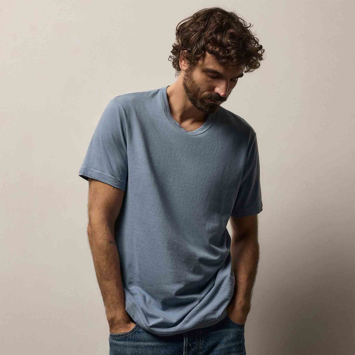 Short Sleeve Crew Neck in Ocean Pigment | James Perse Los Angeles
